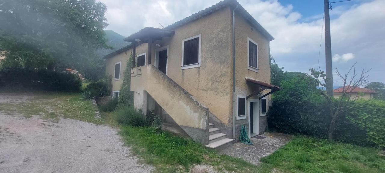 Agriturismo Macchiapiede Сала Консилина Екстериор снимка